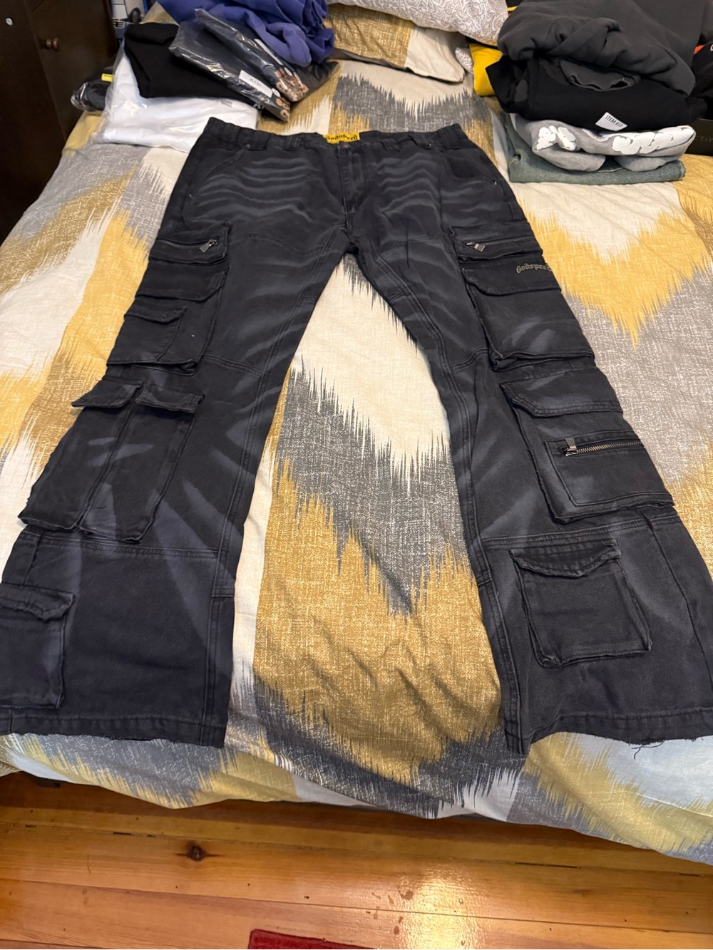 Godspeed Men's Black Multi-Pocket Cargo Pants Size 38